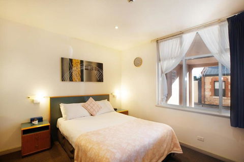 CBD Premium Location Studio - Accommodation Mooloolaba 3