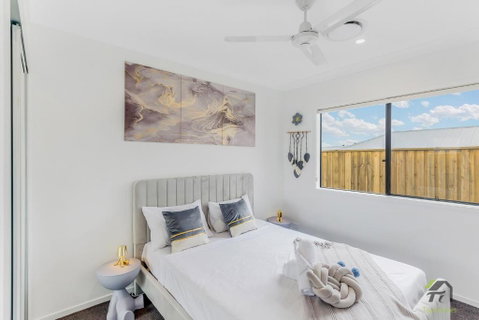 Cozy&Luminous 4-bedroom House - Accommodation Mooloolaba 2