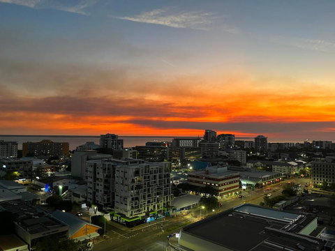 Darwin City Suites With Harbour View - Accommodation Mooloolaba 4