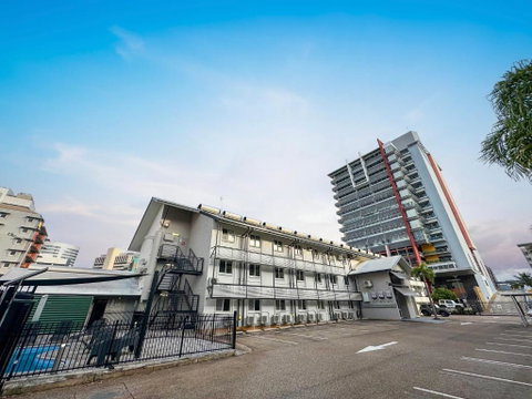 DCH On Mitchell - Accommodation Mooloolaba 2