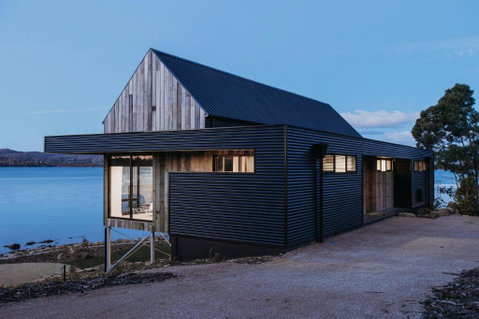 Deviot Boat House - Accommodation Mooloolaba 1