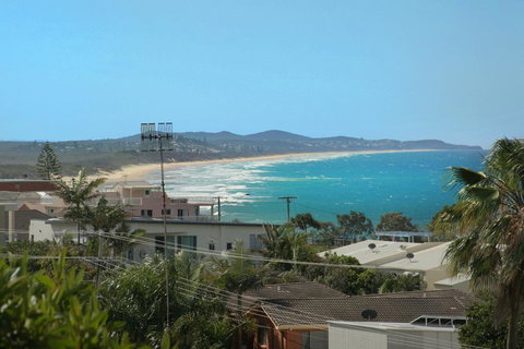 32 Barra Crescent, Coolum Beach. Bond 500, FOXTEL, WIFI, Linen Supplied - Accommodation Mooloolaba 1