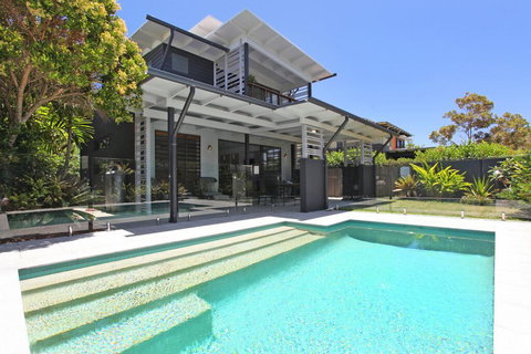 34 Boardrider Crescent, Mount Coolum - Accommodation Mooloolaba 0