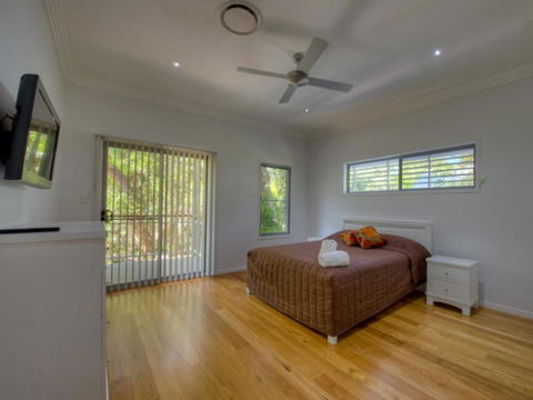 36 Satinwood Drive - Rainbow Shores - Accommodation Mooloolaba 1