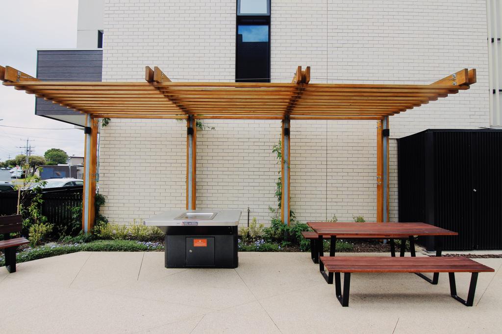 Braeside VIC Accommodation Mooloolaba
