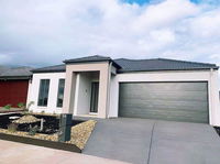 Book Tarneit Accommodation Vacations Accommodation Mooloolaba Accommodation Mooloolaba