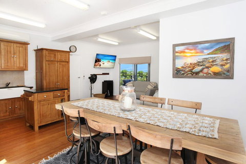 8 Cabbi Court, Coolum Beach - New Listing - Accommodation Mooloolaba 3