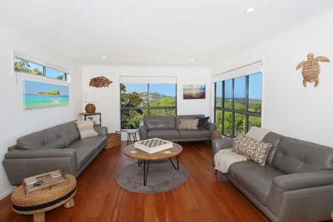 8 Cabbi Court, Coolum Beach - New Listing - Accommodation Mooloolaba 1