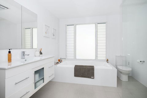 83A Garrads Lane, MILTON - Accommodation Mooloolaba 2