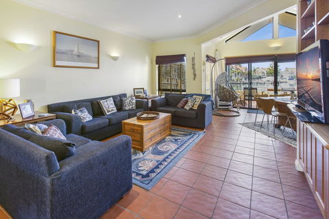 A Mariners Place - BEST Location In Town! - Accommodation Mooloolaba 2