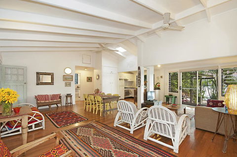 A SWEET ESCAPE - Aluna - Accommodation Mooloolaba 1