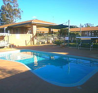 Aaron Inn Motel - Accommodation Mooloolaba