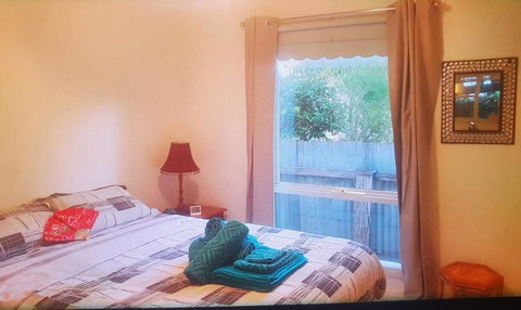 Abelia Cottages Botanical - Accommodation Mooloolaba 0