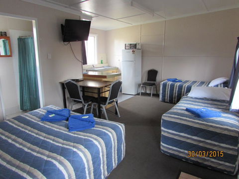 Acacia Motel - Accommodation Mooloolaba 3
