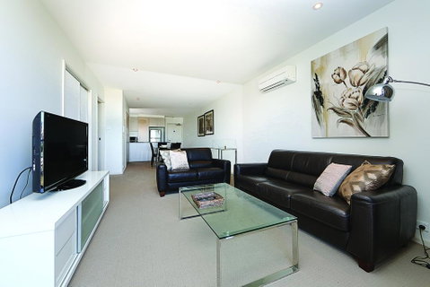 Accommodate Canberra - Aspire - Accommodation Mooloolaba 2
