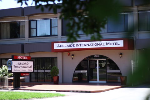 Adelaide International Motel - Accommodation Mooloolaba 2