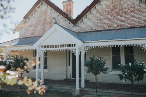 Dubuque Bed And Breakfast - Accommodation Mooloolaba 1