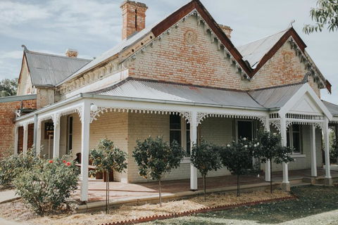 Dubuque Bed And Breakfast - Accommodation Mooloolaba 0