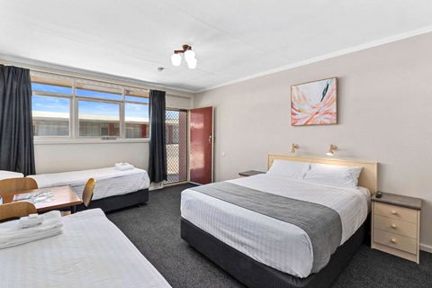 Econo Lodge Port Augusta - Accommodation Mooloolaba 1