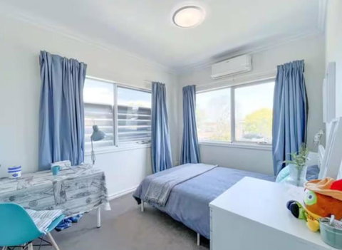 FamilyFriendly 3 Bedroom Retreat - Shared - Parking And Wifi - Accommodation Mooloolaba 4
