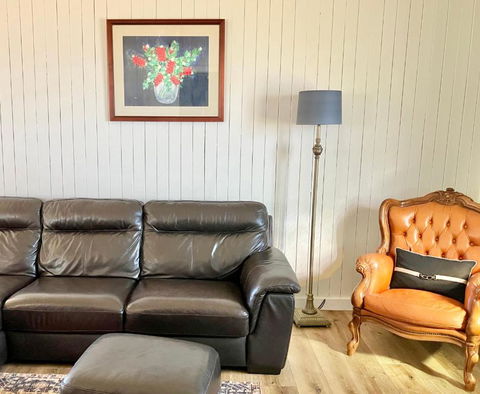 Galbraith Farmhouse South Burnett - Accommodation Mooloolaba 3