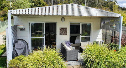 Goat Island Bungalow - Accommodation Mooloolaba 1