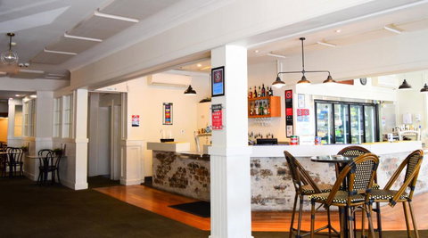 Grafton Hotel - Accommodation Mooloolaba 3