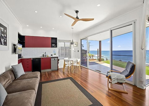 Gurruja Retreat - Accommodation Mooloolaba 0