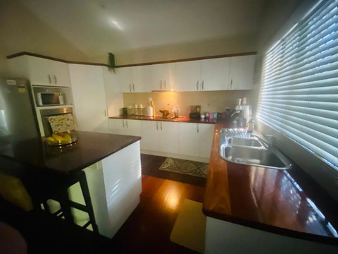 Hallorans Hill Holiday Home - Accommodation Mooloolaba 1