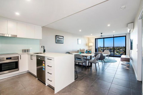 Hedge Apartments By CLLIX - Accommodation Mooloolaba 2