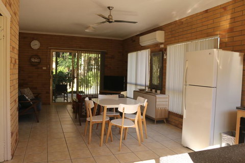 Agnes Palms Accommodation - Accommodation Mooloolaba 2