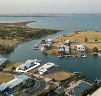 Anchored - Access to the Gippsland Lakes - Accommodation Mooloolaba
