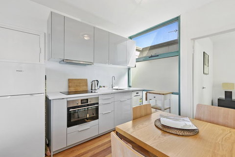 Anglesea River Apartments - Spa Apartment 40 - Accommodation Mooloolaba 2