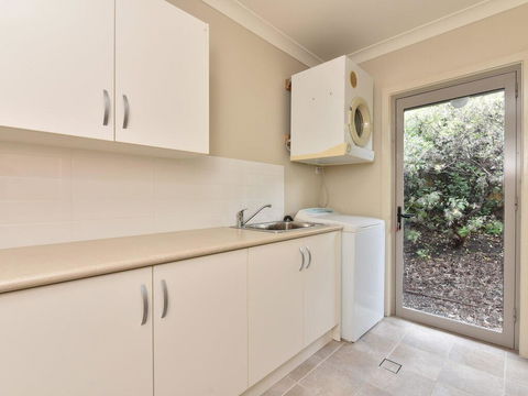 Angophora @ The Vintage - Accommodation Mooloolaba 1