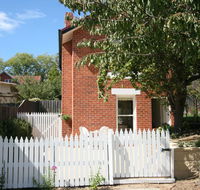 Annies Garden Cottage - Accommodation Mooloolaba