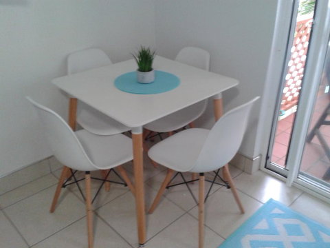 Apartment In Dolphin Heads Resort - Accommodation Mooloolaba 1