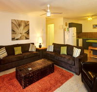Apartment with Inground Pool - Accommodation Mooloolaba