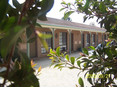 Arcadia Motor Inn - Accommodation Mooloolaba 2