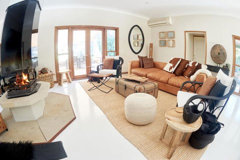 Arcadian Retreat - Accommodation Mooloolaba 0