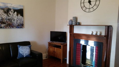 Arden On McLachlan - Accommodation Mooloolaba 2