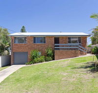 Argyle Cottage' 41 Argyle Avenue - great family home for holidays - Accommodation Mooloolaba
