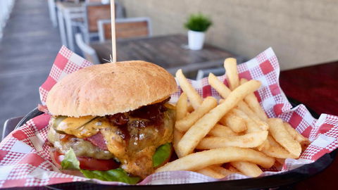 Argyle Hotel - Accommodation Mooloolaba 3