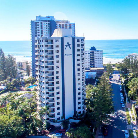 Aristocrat Apartments - Accommodation Mooloolaba 3