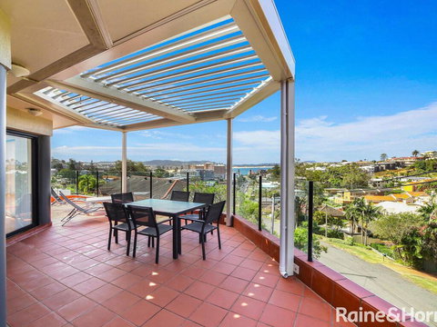 Ash Sienna - 2/49 Ash Street, Terrigal - Accommodation Mooloolaba 1