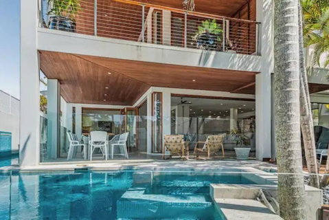 Luxurious, Tropical Haven, Mooloolaba- Moonda5 - Accommodation Mooloolaba 3