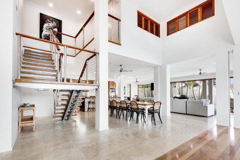 Luxurious, Tropical Haven, Mooloolaba- Moonda5 - Accommodation Mooloolaba 2
