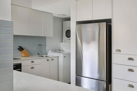 Luxury 2 Bedroom Unit Mooloolaba - Accommodation Mooloolaba 3