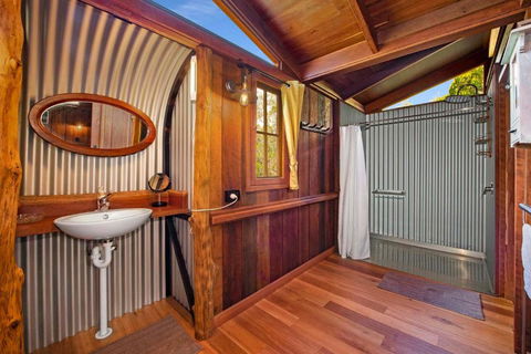 MANGO LODGE River Heads - Accommodation Mooloolaba 3