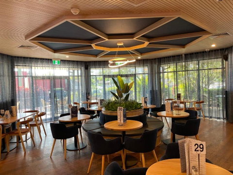 Meadowbrook Hotel Brisbane - Accommodation Mooloolaba 1