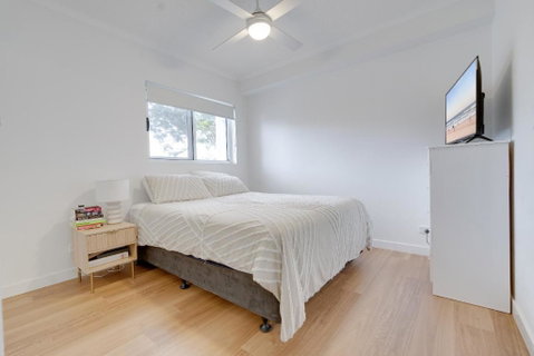 Modern 2BR Apartment In Vibrant Brisbane - Accommodation Mooloolaba 1